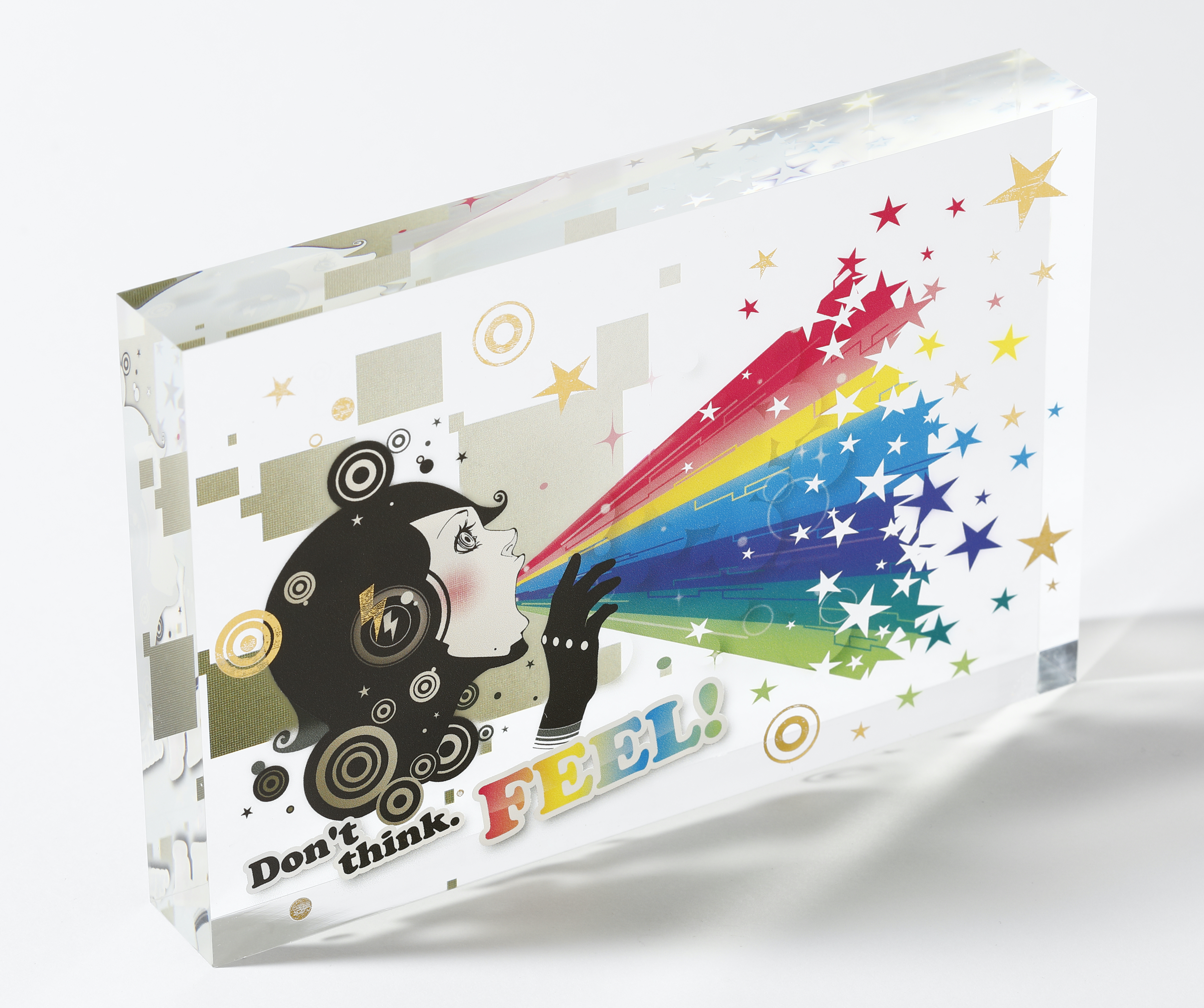 アクリルを使ったインテリア「アクリルブロック」の販売が始まります！★